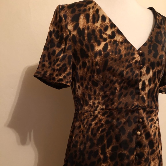NWT Nasty Gal Leopard Print Button Front Dress - Picture 10 of 16